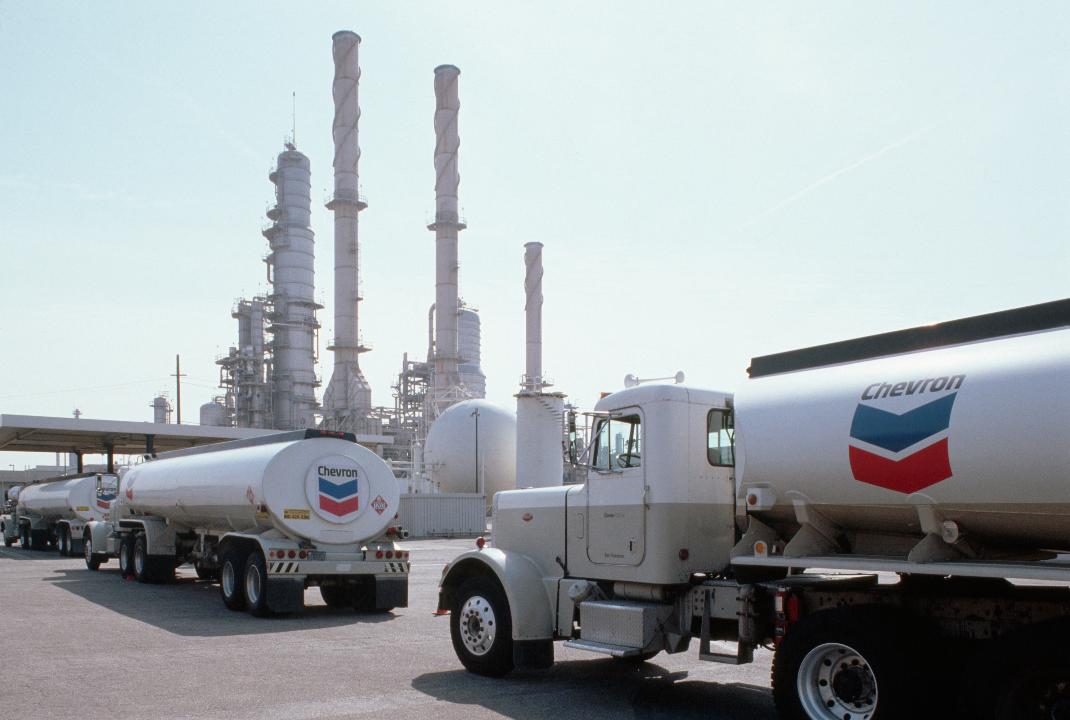 Stock Futures Lower with Oil Price Spike, Energy News
